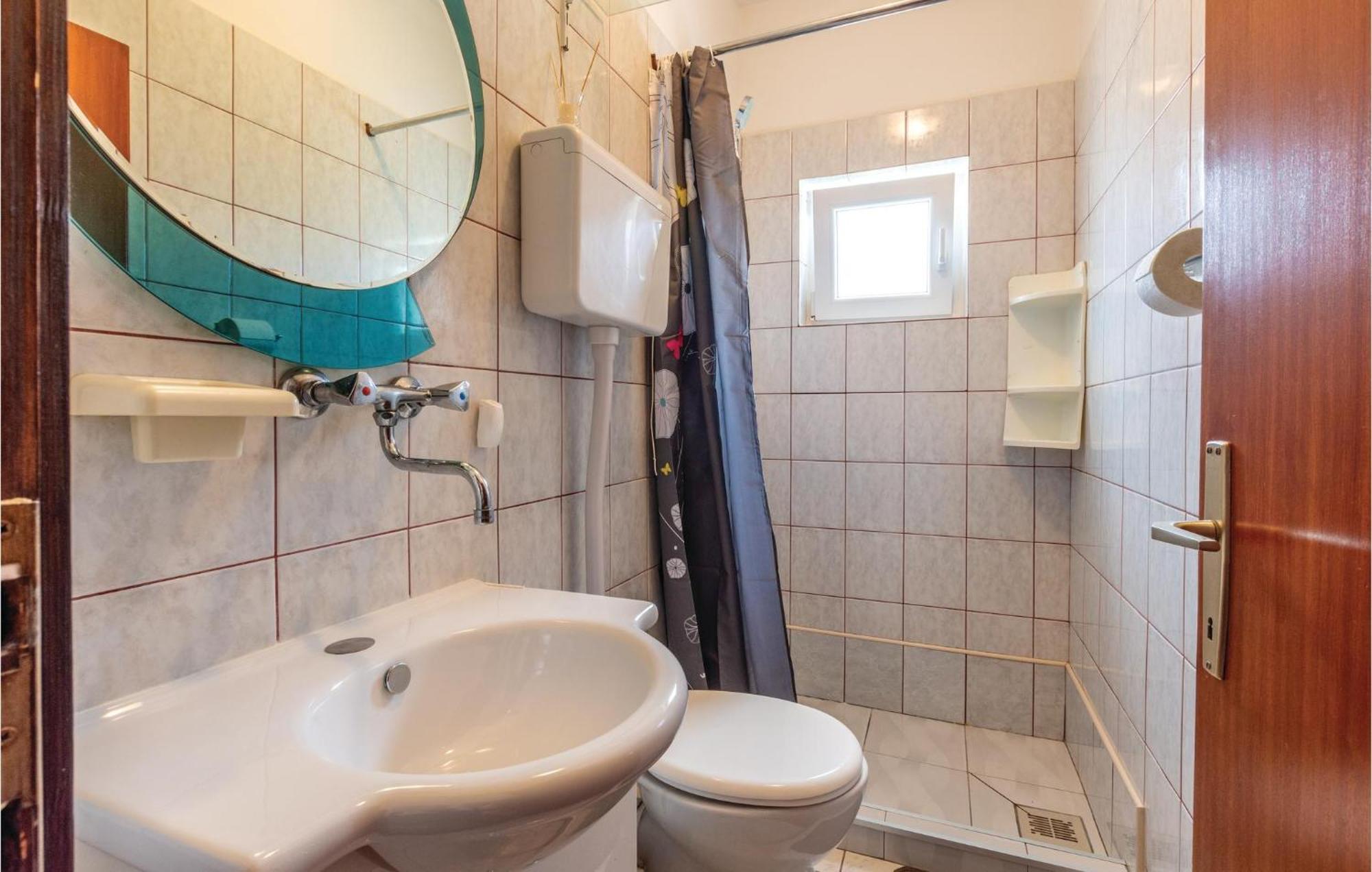 Nice Apartment In Plano With Kitchen ภายนอก รูปภาพ