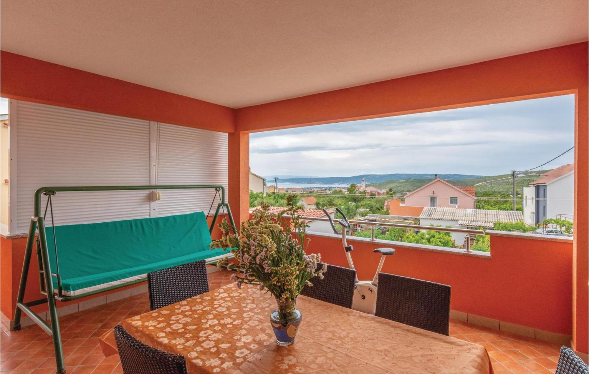 Nice Apartment In Plano With Kitchen ภายนอก รูปภาพ